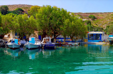 Agathonisi small harbour