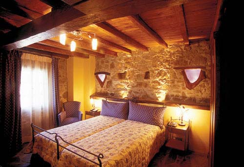 Chios_PyrgosVil_002